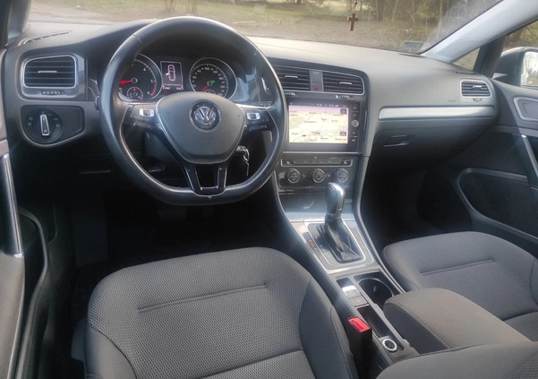 Volkswagen Golf cena 51500 przebieg: 214481, rok produkcji 2018 z Polanów małe 704